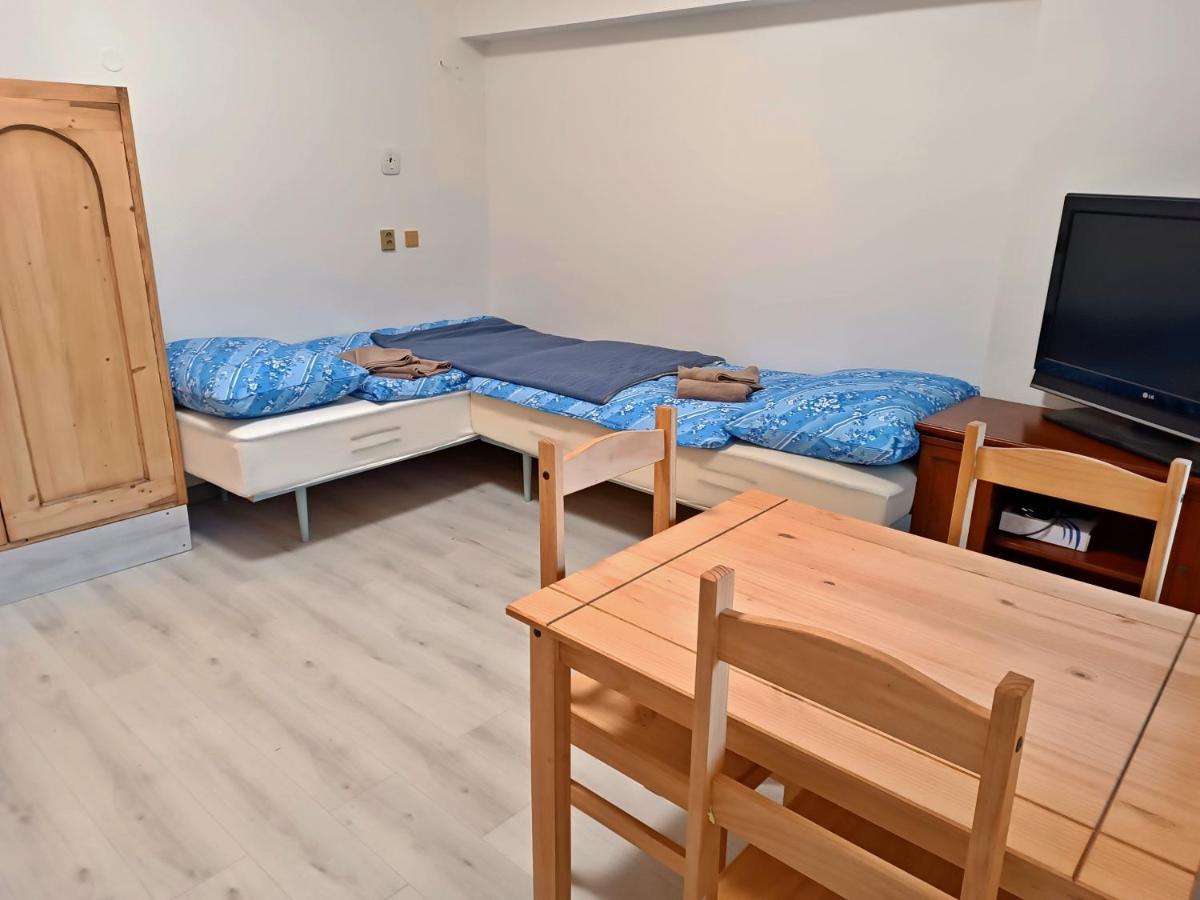 Dolni Zleb 124 Apartment เดชชิน ภายนอก รูปภาพ